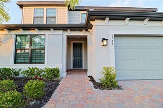 3744 Passion Vine Dr in Alva, FL - Building Photo - Building Photo