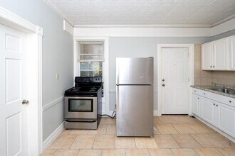 233 Stow Ave in Troy, NY - Building Photo - Building Photo