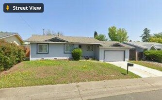 118 Montrose Ct in Folsom, CA - Building Photo