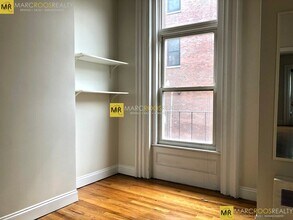 678 Tremont St, Unit 1 in Boston, MA - Building Photo - Building Photo