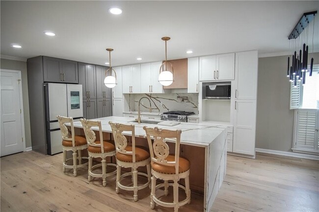 property at 2344 Milstead Cir NE