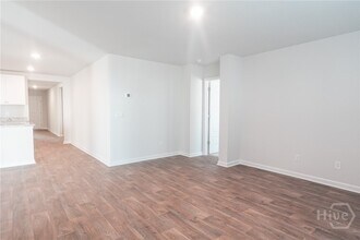 511 Coconut Dr in Bloomingdale, GA - Building Photo - Building Photo