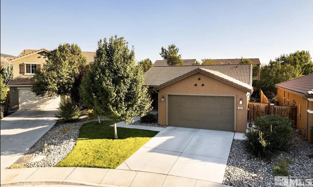 580 Verelli Ct in Reno, NV - Building Photo