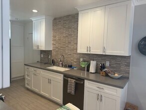 3002 Manhattan Ave in Glendale, CA - Building Photo - Building Photo