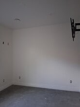 1071 Polk St, Unit B in Salinas, CA - Building Photo - Building Photo