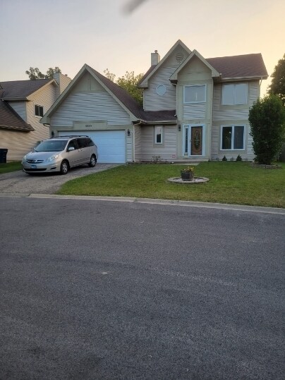 5229 Acacia Ct in Gurnee, IL - Building Photo