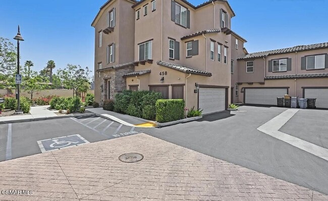 property at 458 Stratus Ln