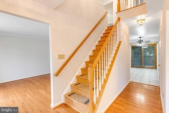 15385 Bevanwood Dr in Woodbridge, VA - Building Photo - Building Photo