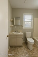 273 Port Monmouth Rd in Port Monmouth, NJ - Building Photo - Building Photo