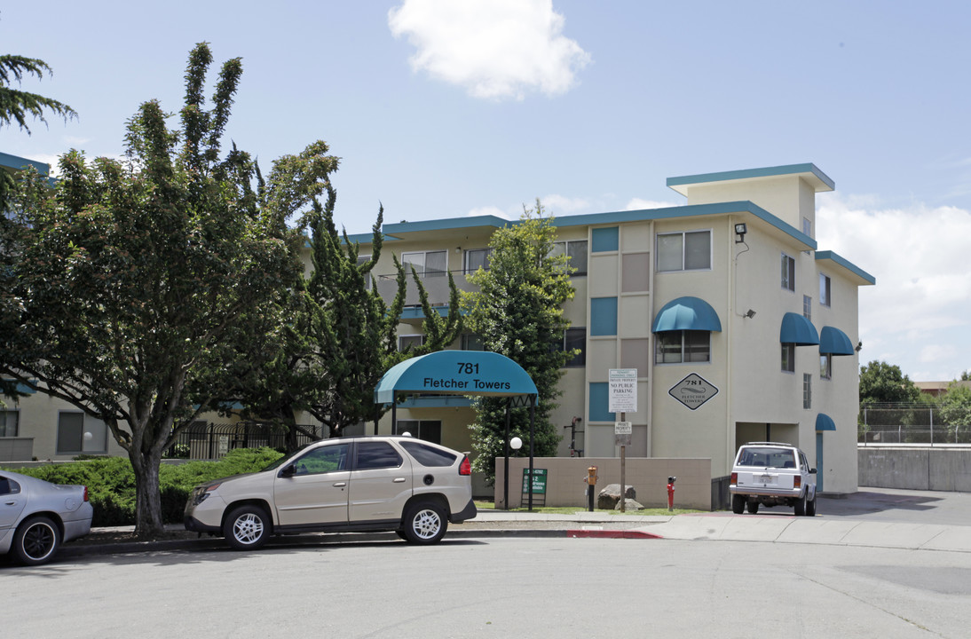 Fletcher Towers in Hayward, CA - Building Photo