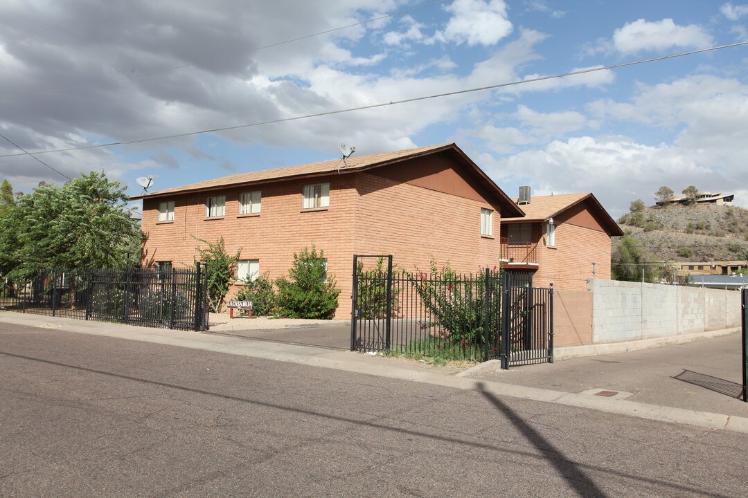 9617 N 11th Ave in Phoenix, AZ - Building Photo