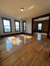 30 Pattison St in Worcester, MA - Building Photo - Building Photo