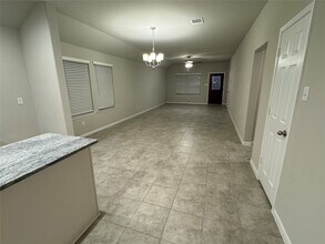 1436 Sundown Gln Ln in Katy, TX - Foto de edificio - Building Photo
