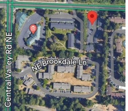 257 NE Fairgrounds Rd in Bremerton, WA - Foto de edificio - Building Photo