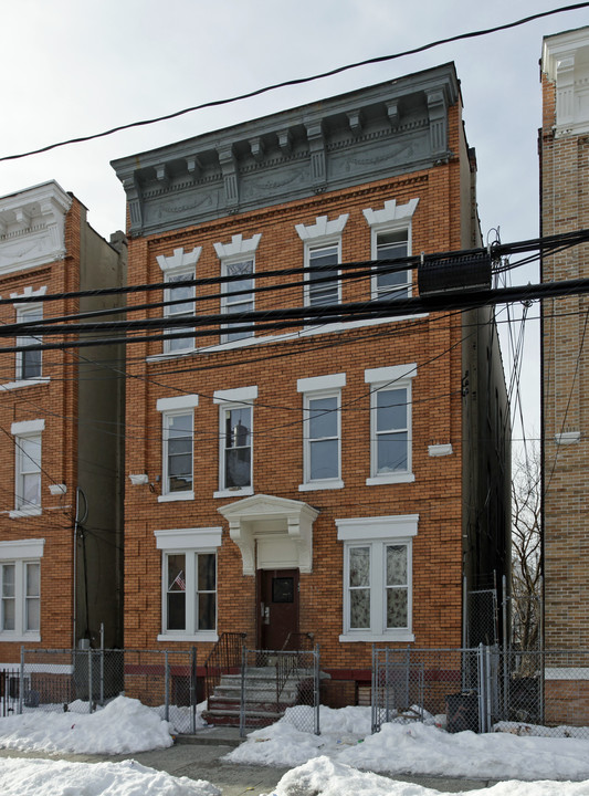 45 Grant Ave in Jersey City, NJ - Building Photo