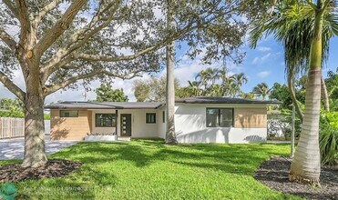 1257 NW 4th St in Boca Raton, FL - Building Photo - Building Photo