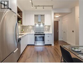 5355 Lane St in Burnaby, BC - Building Photo - Building Photo