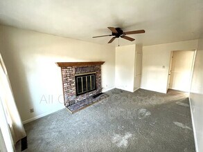 1217 Cumberland St in Colorado Springs, CO - Building Photo - Building Photo