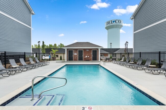 The Residences at Golf Village in Powell, OH - Building Photo - Building Photo