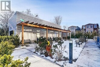 57 Finch Ave W in Toronto, ON - Building Photo - Building Photo