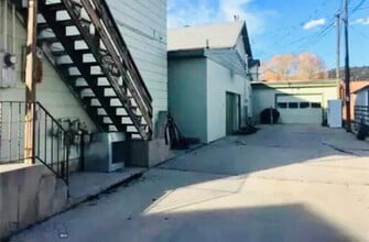 107 Elm St in Anaconda, MT - Foto de edificio - Building Photo