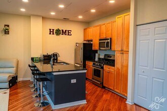 1500 S Halsted St in Chicago, IL - Building Photo - Building Photo