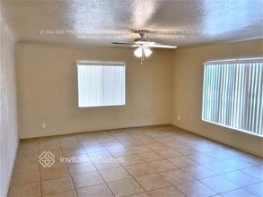 527 W 1st St in Mesa, AZ - Building Photo - Building Photo