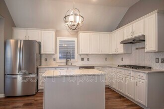 1926 Simpson Trail in San Antonio, TX - Building Photo - Building Photo