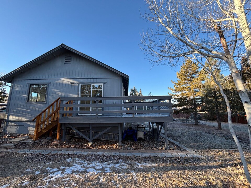 10510 Courtenay Ln in Truckee, CA - Building Photo