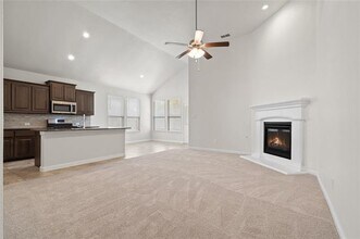 15901 White Mill Rd in Fort Worth, TX - Building Photo - Building Photo