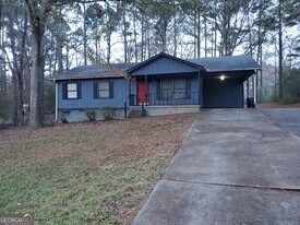 112 Vincent Ave in Stockbridge, GA - Building Photo