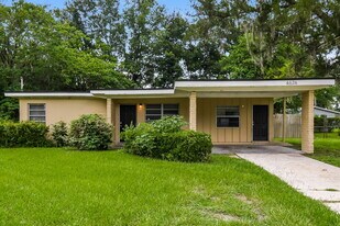 4626 Castleton Dr in Jacksonville, FL - Building Photo