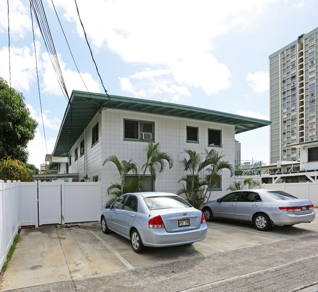 541 Lauiki St in Honolulu, HI - Foto de edificio - Building Photo
