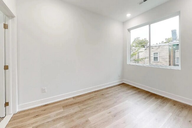 1726 W Susquehanna Ave in Philadelphia, PA - Building Photo - Building Photo