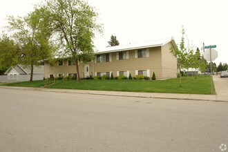 904-910 N 2nd St in Coeur d'Alene, ID - Building Photo - Building Photo
