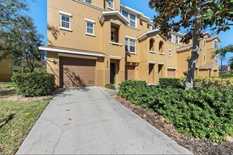 8923 White Sage Loop, Unit 8923 White Sage Loop in Lakewood Ranch, FL - Building Photo - Building Photo