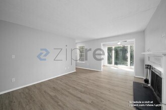 1504 Augusta Dr in Marietta, GA - Building Photo - Building Photo