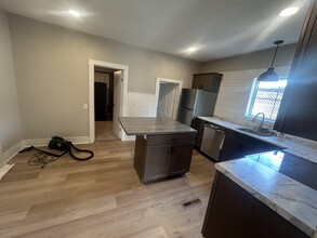 406 W Alcott Ave in Fergus Falls, MN - Building Photo - Building Photo