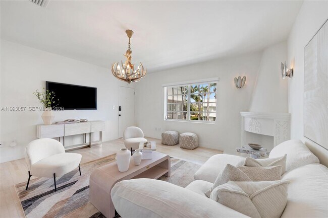 750 Española Wy in Miami Beach, FL - Foto de edificio - Building Photo