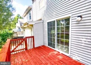 1004 Granite Ct in Salisbury, MD - Building Photo - Building Photo