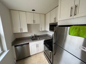 422 Plateau Ave, Unit P-2 in Fort Lee, NJ - Building Photo - Building Photo