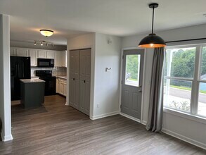 242 Katydid Dr in Athens, GA - Building Photo - Building Photo