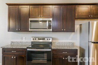 10341 Ft Teran Trl in Crowley, TX - Building Photo - Building Photo