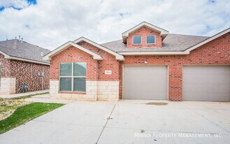 2102 Langford Ave, Unit A in Lubbock, TX - Building Photo