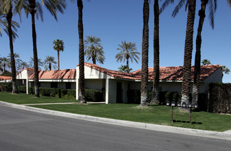 73450 Royal Palm Dr in Palm Desert, CA - Building Photo - Building Photo