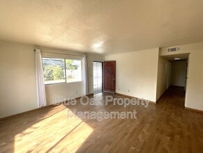 2742 White Ave in Chico, CA - Building Photo - Building Photo
