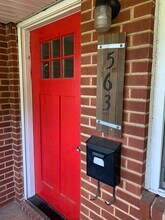 561 Northern Ave, Unit 563 in Stone Mountain, GA - Foto de edificio - Building Photo