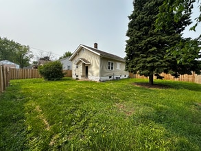 1408 8th St in Rock Island, IL - Building Photo - Building Photo