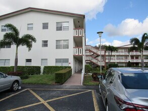 310 Brighton H in Boca Raton, FL - Building Photo - Building Photo