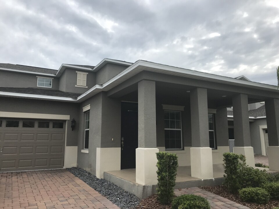 5636 Water Pier Ln in Winter Garden, FL - Building Photo